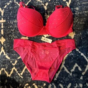 Vibrant Pink Lingerie Set